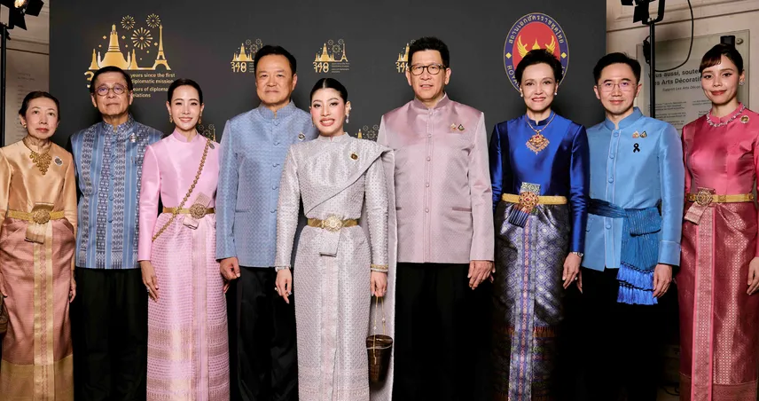ราชพัสตราในปารีส : เมื่อผ้าไทยพูดกับโลกผ่านประวัติศาสตร์และอนาคต 104419