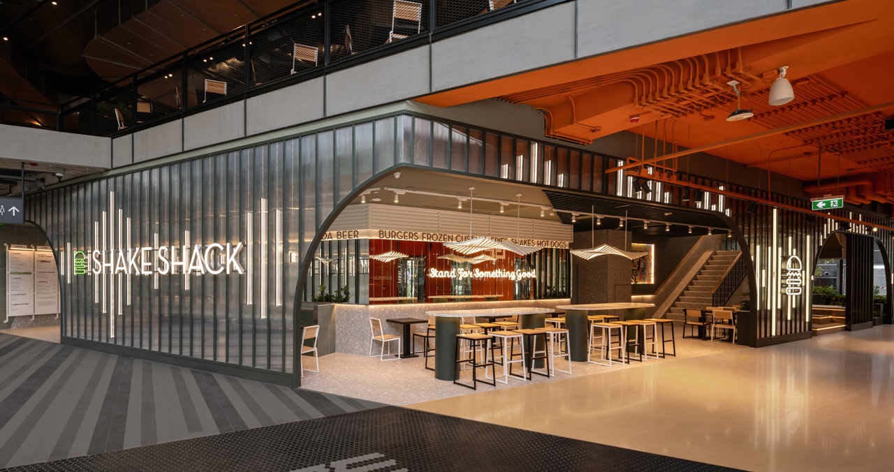 เปิดแล้ว เชค แช็ค (Shake Shack) สาขา 2 พร้อม 2 เมนูใหม่ที่ ดิ เอ็มสเฟียร์